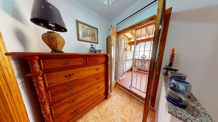 Image No.29-3 Bed Townhouse for sale