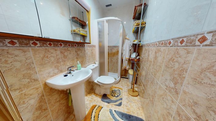 Image No.32-3 Bed Townhouse for sale