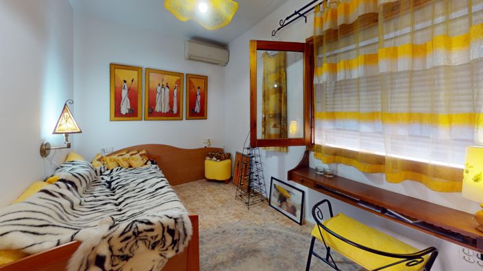 Image No.35-3 Bed Townhouse for sale