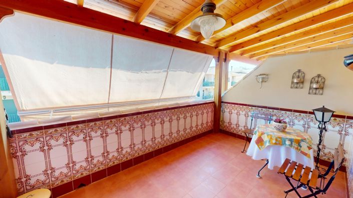 Image No.37-3 Bed Townhouse for sale