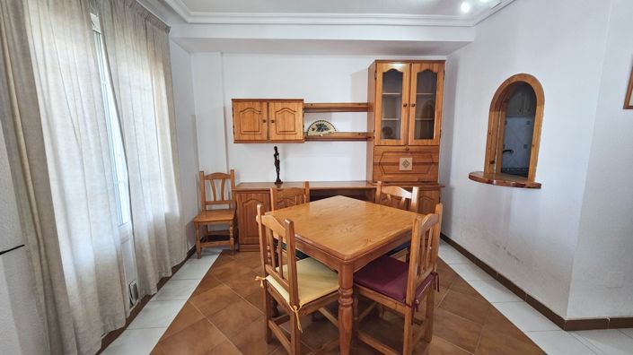Image No.19-3 Bed Townhouse for sale