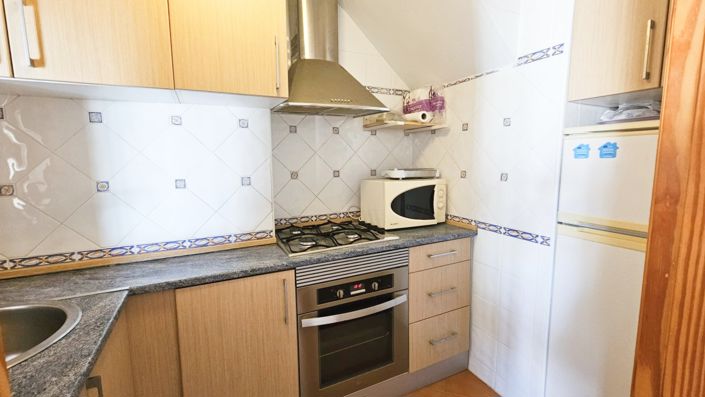 Image No.22-3 Bed Townhouse for sale