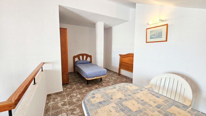 Image No.32-3 Bed Townhouse for sale