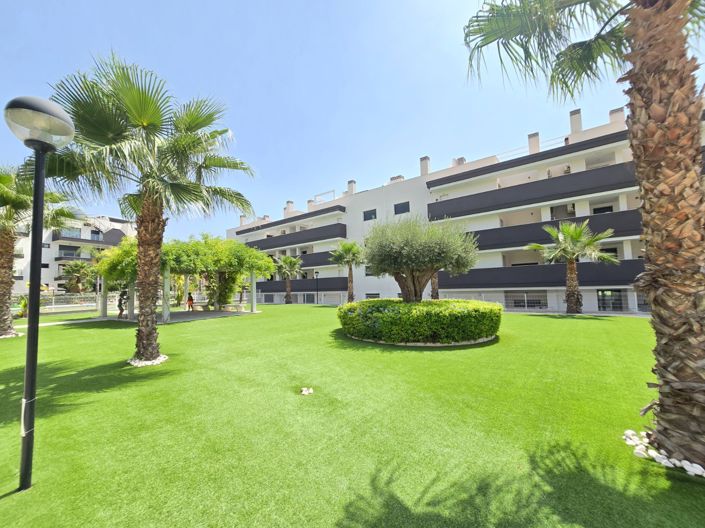 Image No.19-2 Bed Apartment for sale