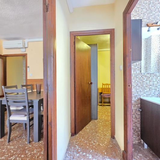 Image No.25-4 Bed Apartment for sale