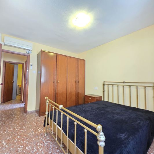 Image No.26-4 Bed Apartment for sale