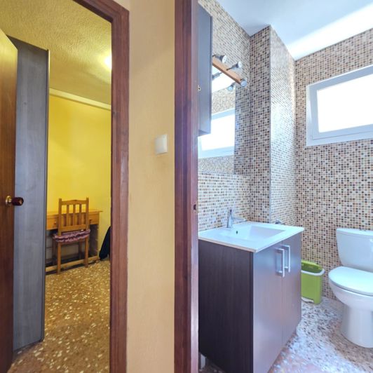 Image No.40-4 Bed Apartment for sale
