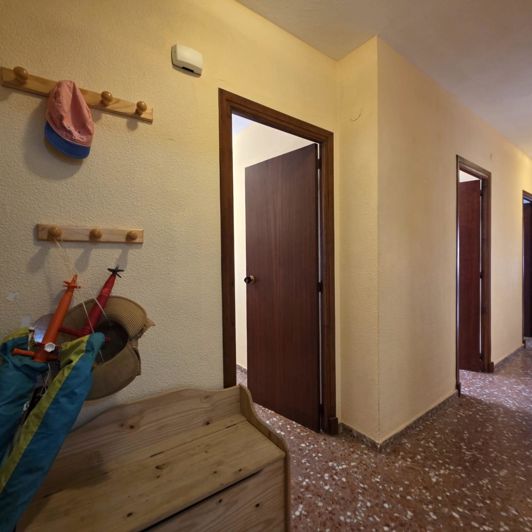 Image No.6-4 Bed Apartment for sale