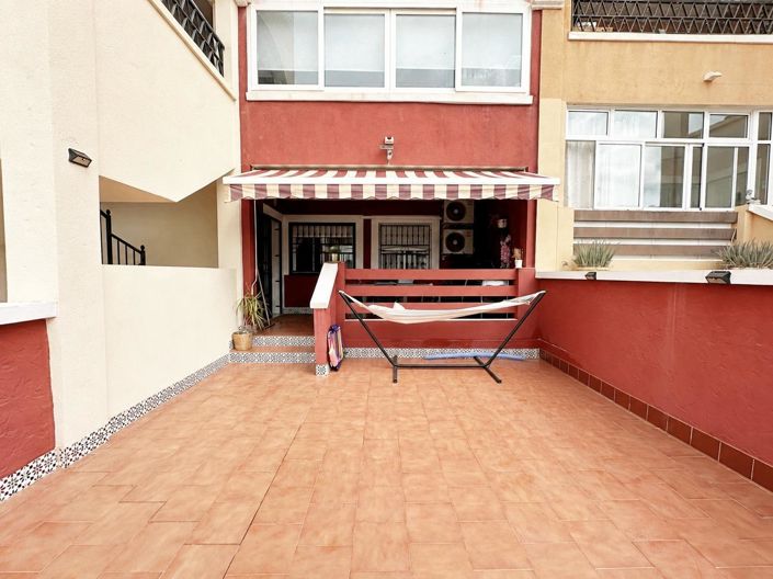 Image No.2-Maison de 2 chambres à vendre à Orihuela Costa