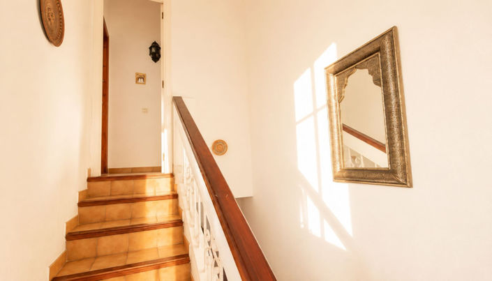 Image No.24-3 Bed House for sale