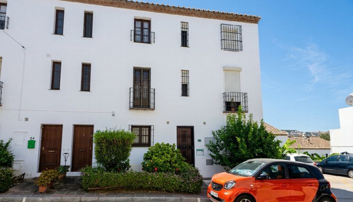 Image No.27-3 Bed Villa for sale