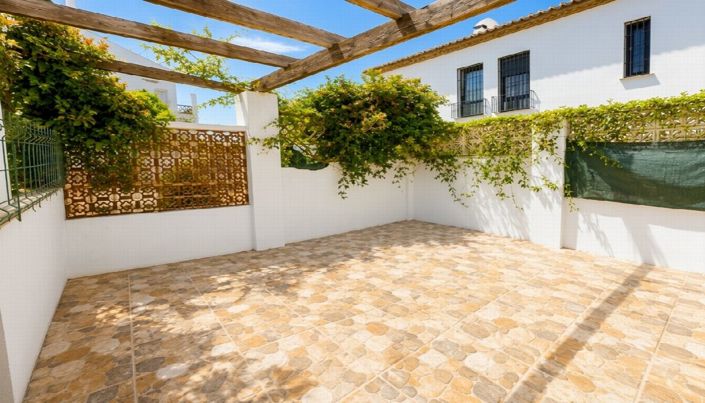 Image No.3-3 Bed Villa for sale