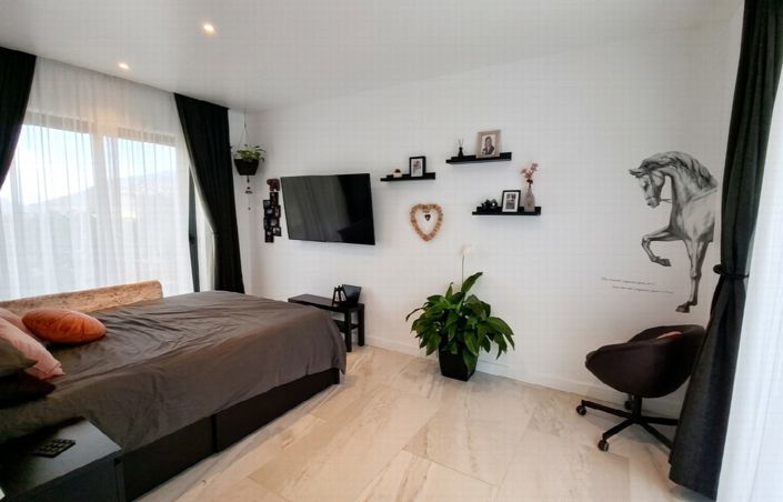 Image No.46-4 Bed Villa for sale