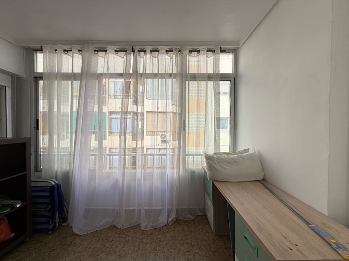 Image No.20-2 Bed Apartment for sale