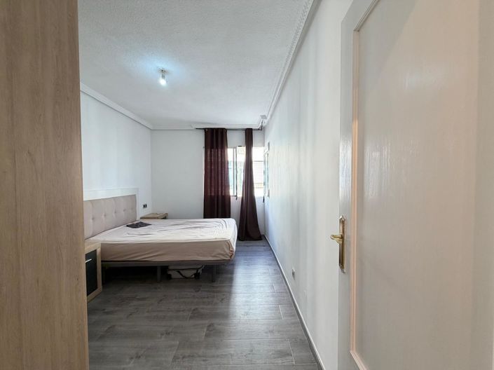 Image No.29-2 Bed Apartment for sale