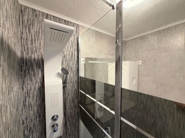 Image No.38-2 Bed Apartment for sale