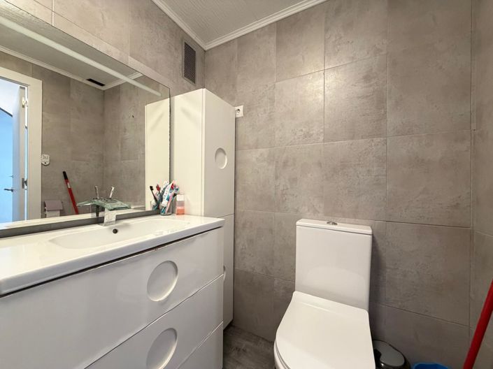 Image No.39-2 Bed Apartment for sale