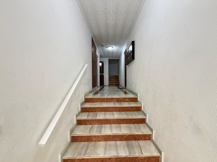 Image No.49-2 Bed Apartment for sale