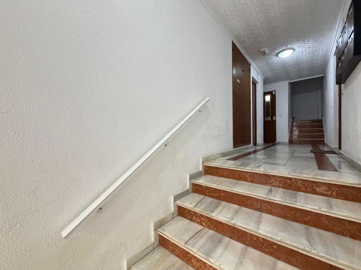 Image No.50-2 Bed Apartment for sale