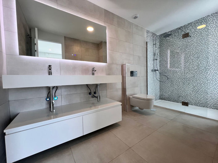 Image No.11-3 Bed Apartment for sale