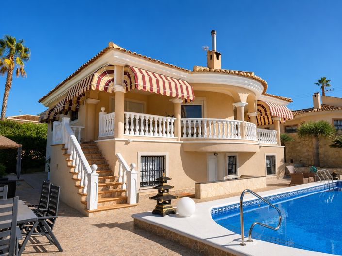 Image No.3-4 Bed Villa for sale