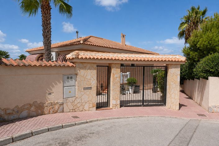 Image No.5-4 Bed Villa for sale