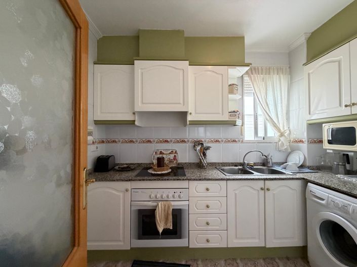 Image No.11-2 Bed Apartment for sale