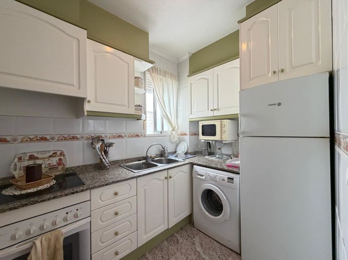Image No.12-2 Bed Apartment for sale