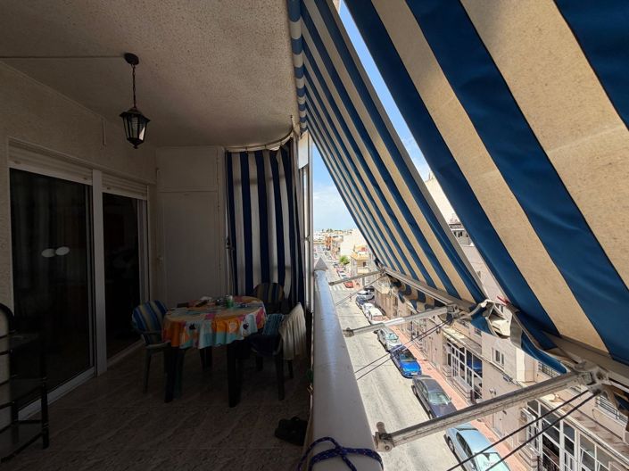 Image No.25-2 Bed Apartment for sale