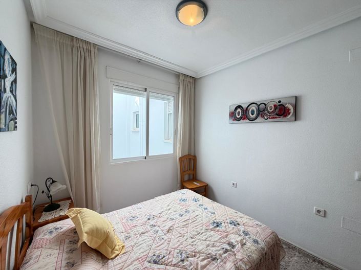 Image No.37-2 Bed Apartment for sale