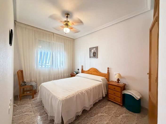Image No.38-2 Bed Apartment for sale