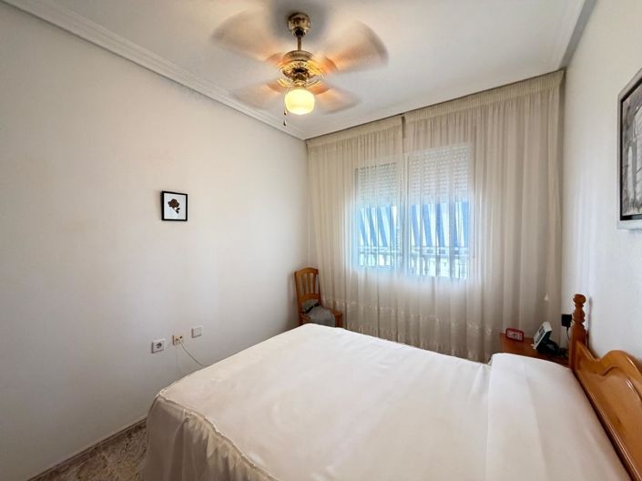 Image No.40-2 Bed Apartment for sale