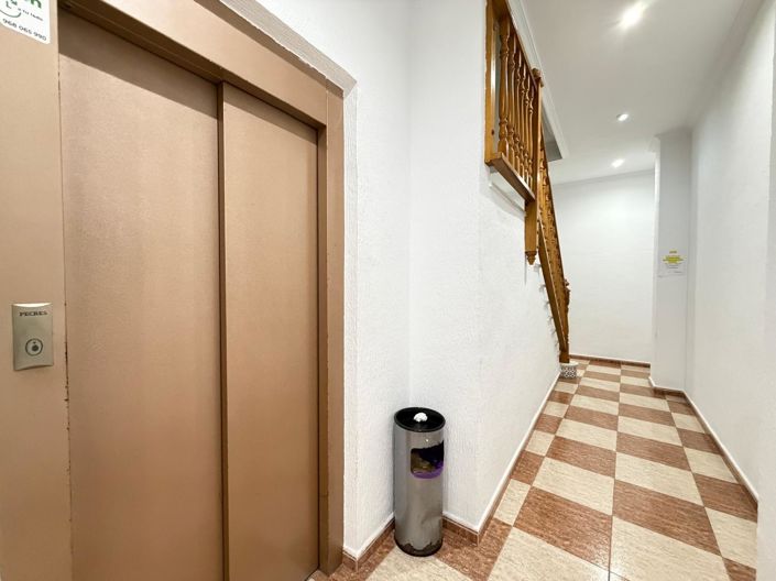 Image No.49-2 Bed Apartment for sale