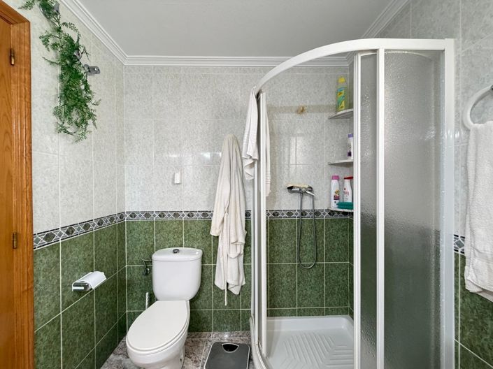 Image No.9-2 Bed Apartment for sale