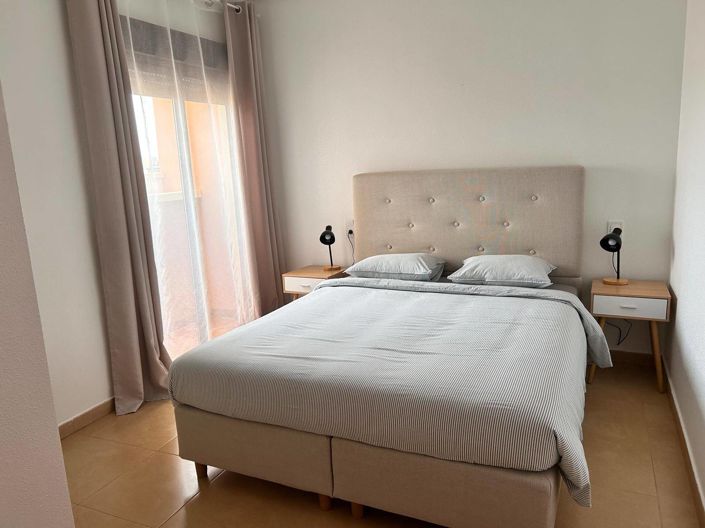 Image No.17-2 Bed Apartment for sale