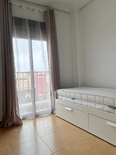 Image No.20-2 Bed Apartment for sale