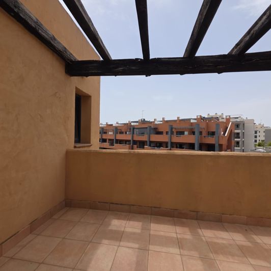 Image No.44-4 Bed Townhouse for sale