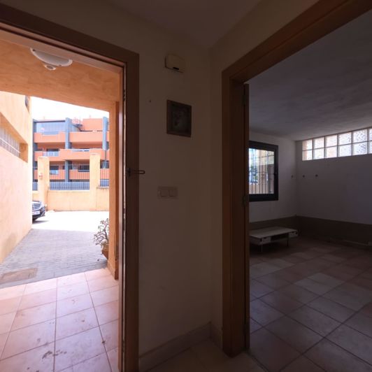 Image No.49-4 Bed Townhouse for sale