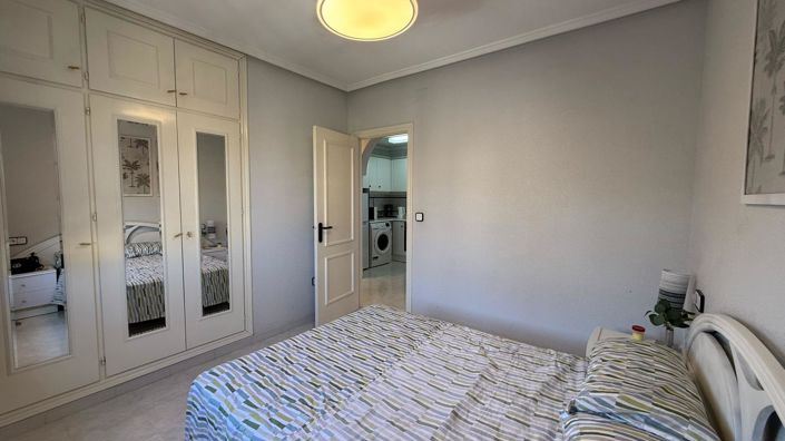 Image No.15-2 Bed Bungalow for sale