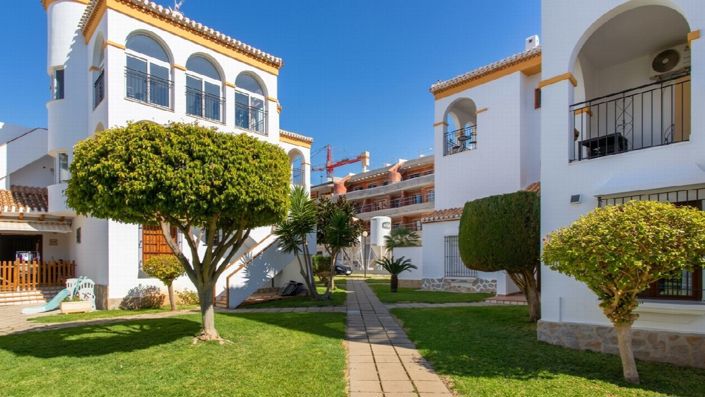 Image No.40-3 Bed Apartment for sale
