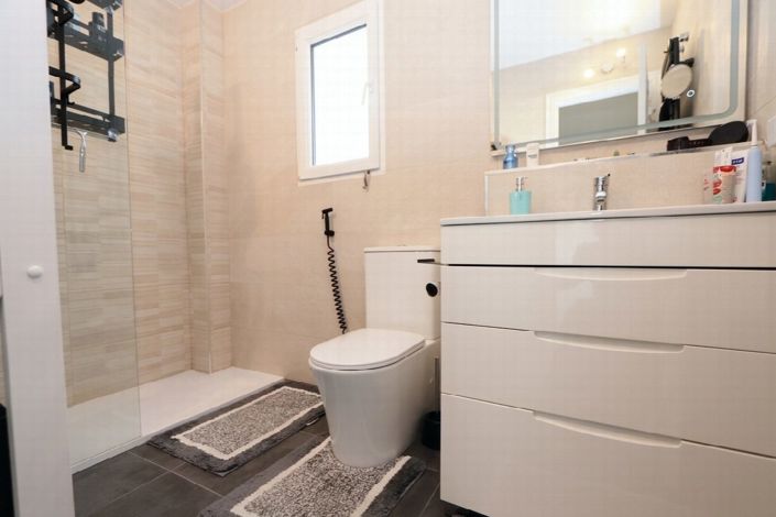 Image No.26-3 Bed Villa for sale