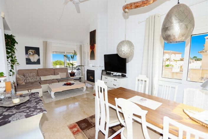 Image No.3-3 Bed Villa for sale