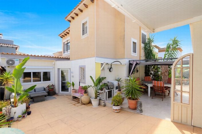 Image No.35-3 Bed Villa for sale