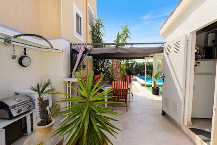 Image No.36-3 Bed Villa for sale