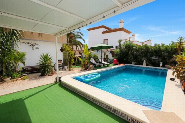 Image No.42-3 Bed Villa for sale