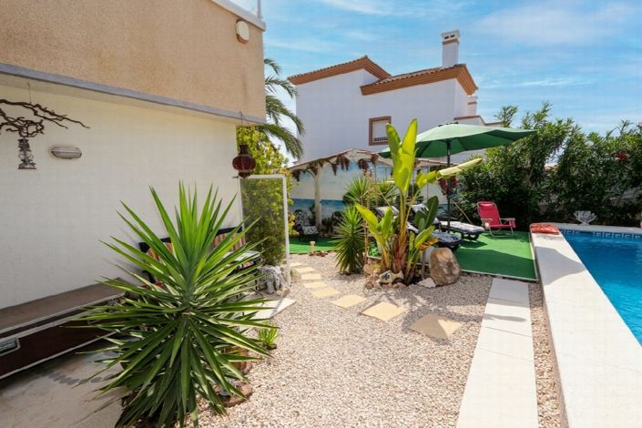 Image No.44-3 Bed Villa for sale