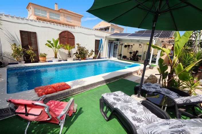 Image No.46-3 Bed Villa for sale