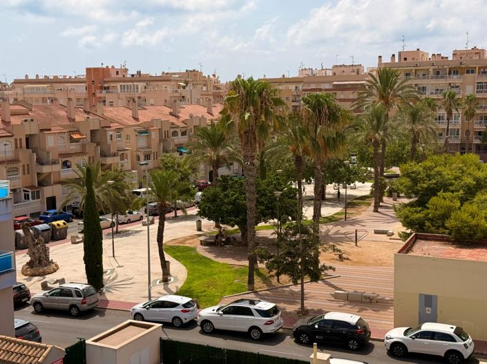Image No.27-Appartement de 2 chambres à vendre à Torrevieja