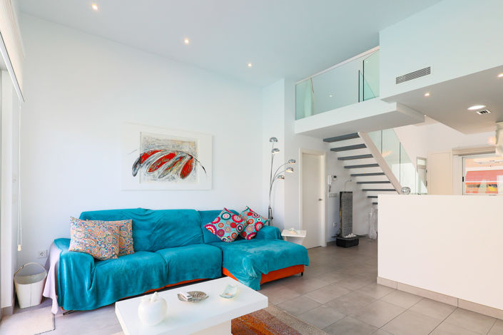 Image No.2-3 Bed House for sale