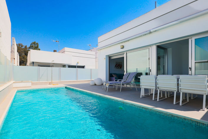 Image No.31-3 Bed House for sale